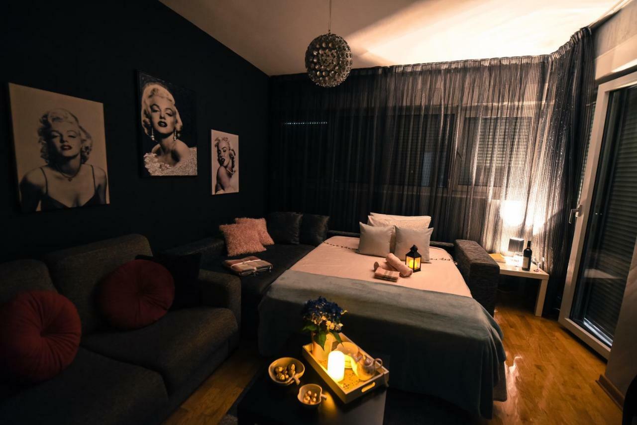 Marilyn Apartment Budva Exteriör bild