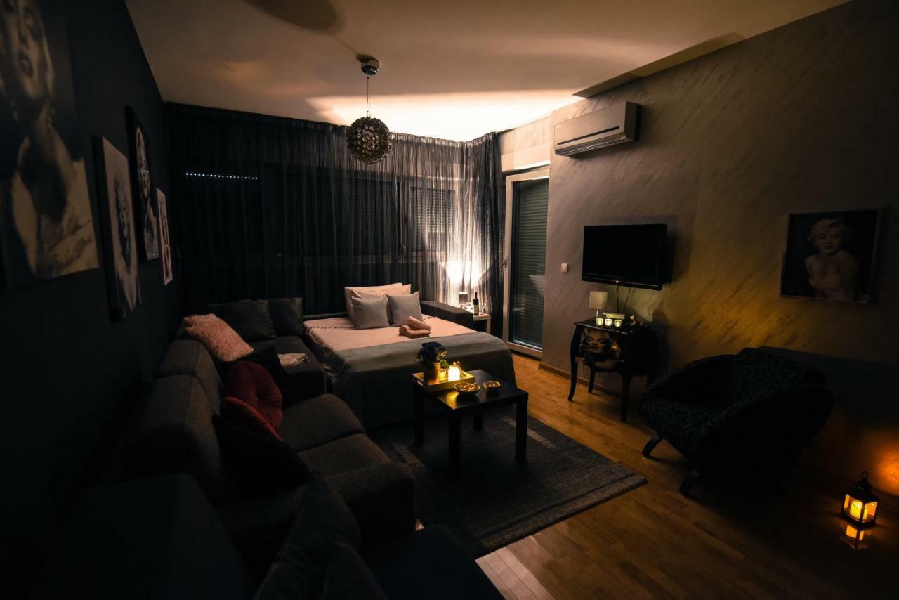 Marilyn Apartment Budva Exteriör bild